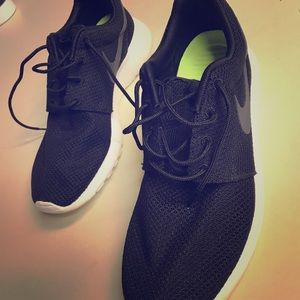 Nike Roshes